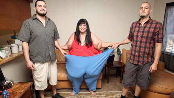 Hai con trai là những người giúp Sanchez giảm cân thành công. Ảnh: News.com.au duoc-nguoi-tinh-tich-cuc-vo-beo-tang-len-hon-320-kg-2