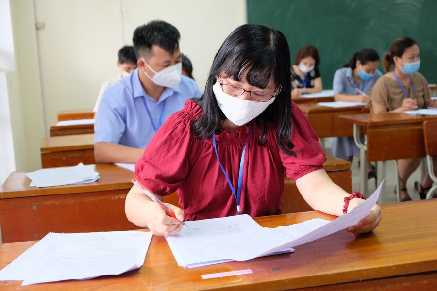 Công tác chấm thi được triển khai khẩn trương, nghiêm túc trên cả nước. Ảnh minh họa Công tác chấm thi được triển khai khẩn trương, nghiêm túc trên cả nước. Ảnh minh họa