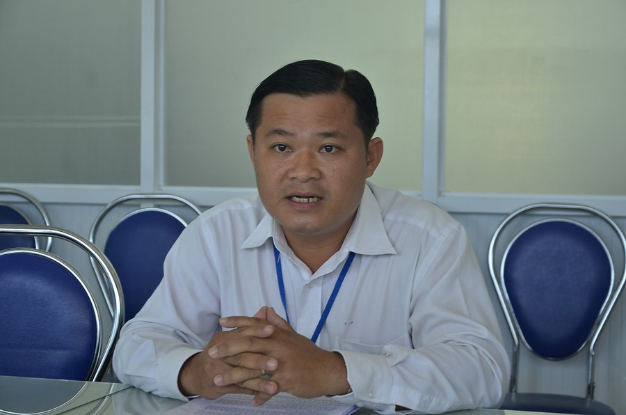 Điều động Phó Công an quận 8 làm Phó Công an huyện Bình Chánh ảnh 2 Ông Huỳnh Văn Phạm Hồng – Chánh văn phòng UBND huyện Bình Chánh cho biết huyện sẽ có mức kỷ luật đối với 2 cán bộ sai phạm