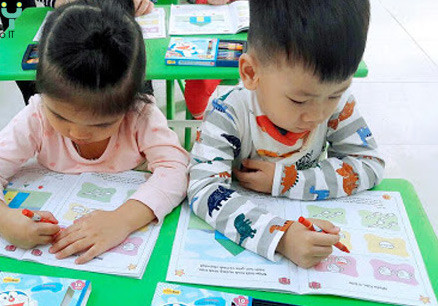 Cha mẹ cần lên kế hoạch trước cho trẻ mỗi mùa Hè. Ảnh minh họa.