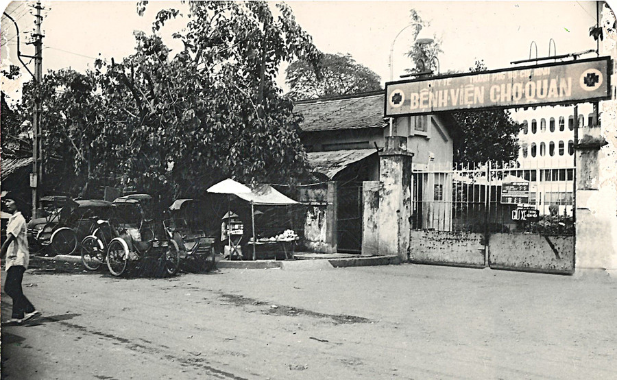 Bệnh viện Bệnh nhiệt đới trước kia có tên viện Chợ Quán, là bệnh viện lâu đời nhất ở TPHCM. Ảnh: TL. Bệnh viện Bệnh nhiệt đới trước kia có tên viện Chợ Quán, là bệnh viện lâu đời nhất ở TPHCM. Ảnh: TL.