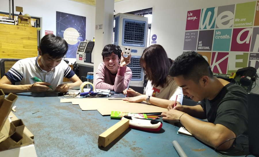 Sinh viên Trường ĐH Bách khoa, ĐH Đà Nẵng.