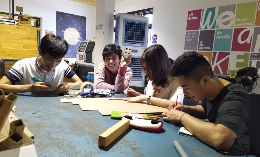 Sinh viên Trường ĐH Bách khoa, ĐH Đà Nẵng.