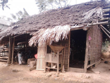 Phú Thọ: Nghẹn lòng chuyện đời của cô giáo 70 tuổi chỉ có 3 năm đứng trên bục giảng - Ảnh 2 Phu Tho: Nghen long chuyen doi cua co giao 70 tuoi chi co 3 nam dung tren buc giang - Anh 2
