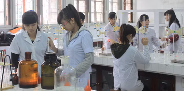 Đổi mới CTĐT thạc sĩ theo định hướng ứng dụng nhằm hướng tới chất lượng đào tạo cao