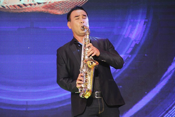 Quyền Linh bất ngờ tiết lộ từng đi thổi kèn đám ma trong 5 năm