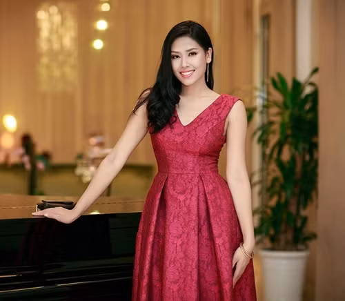 Hoa hậu Hoàn vũ Việt Nam 2015: 5 thí sinh sáng giá cho vương miện 2,2 tỷ ảnh 4