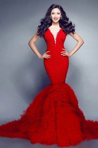 Hoa hậu Hoàn vũ Việt Nam 2015: 5 thí sinh sáng giá cho vương miện 2,2 tỷ ảnh 3 Hoa hậu Hoàn vũ Việt Nam 2015: 5 thí sinh sáng giá cho vương miện 2,2 tỷ ảnh 3