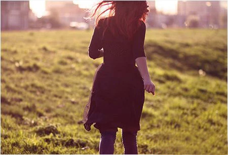 Khốn khổ vì chồng “cuồng yêu” và bà mẹ chồng “kỳ quái”