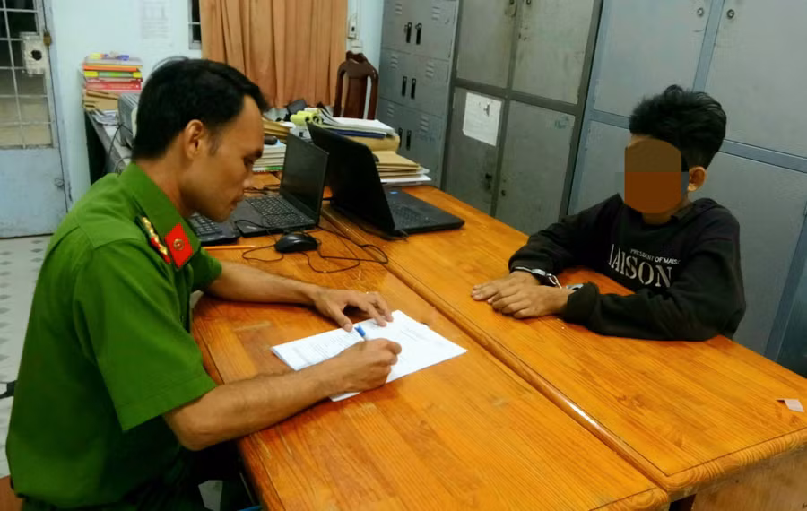 T. khai nhận tại cơ quan Công an. T. khai nhận tại cơ quan Công an.