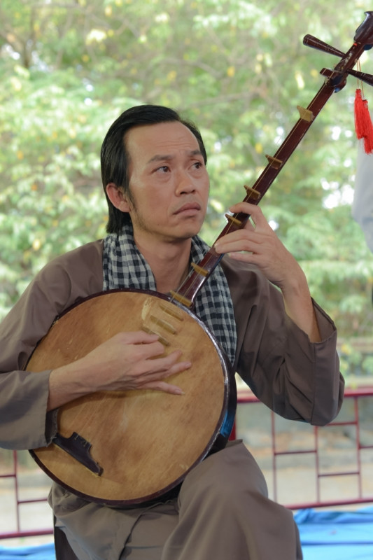 Hoài Lâm vào vai Hoài Linh thời trẻ trong phim mới ảnh 8 Hoài Lâm vào vai Hoài Linh thời trẻ trong phim mới ảnh 8