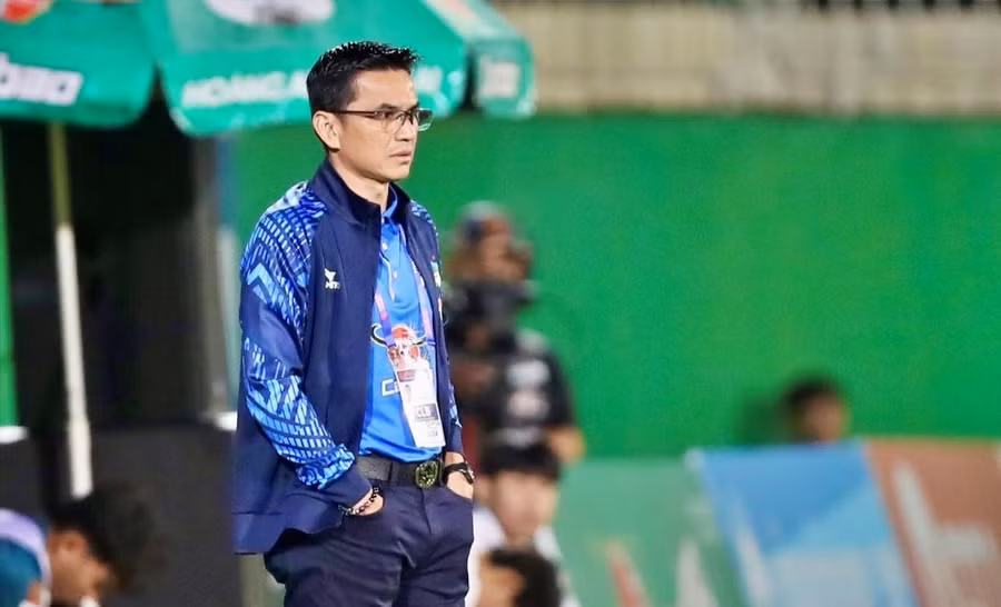 Huấn luyện viên Kiatisak. Ảnh: INT.