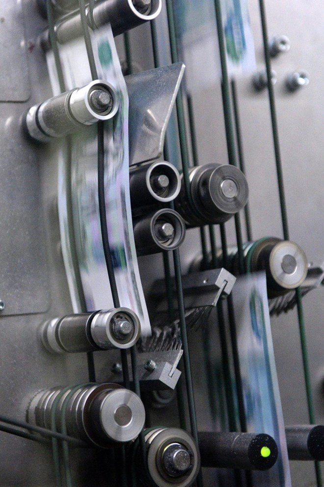 Hệ thống kiểm soát chất lượng tự động được sử dụng tại nhà máy in Goznak.