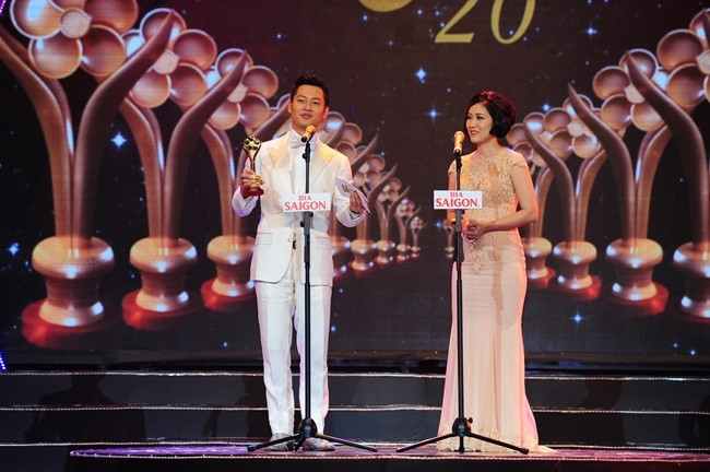 Hoài Linh lập kỷ lục lần thứ 10 đoạt giải Mai Vàng - Ảnh 6