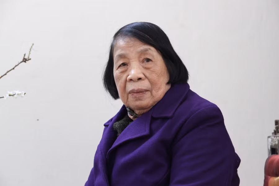 Bà Côi đã gắn bó với lớp học tình thương gần 30 năm.