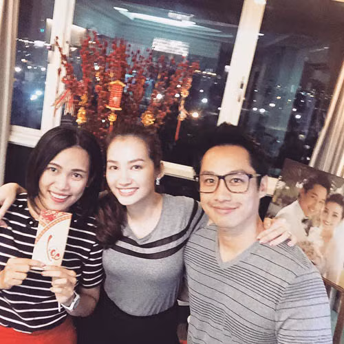 Sao Việt rộn ràng đón tết, du xuân ảnh 12