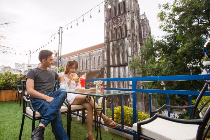 Giới trẻ phát "sốt" với vườn địa đàng giữa lòng Hà Nội