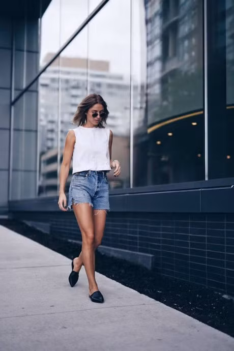 Den luc noi loi tam biet 5 mon thoi trang nay roi! - Anh 2