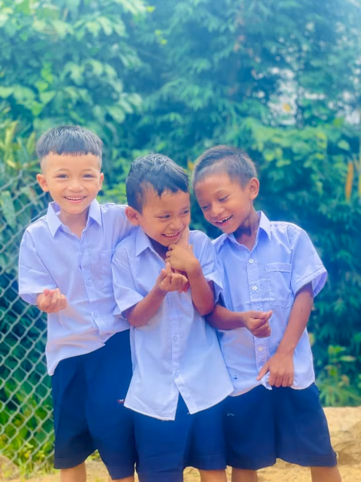 Cùng "bắn tim" chào năm học mới 2023 - 2024.