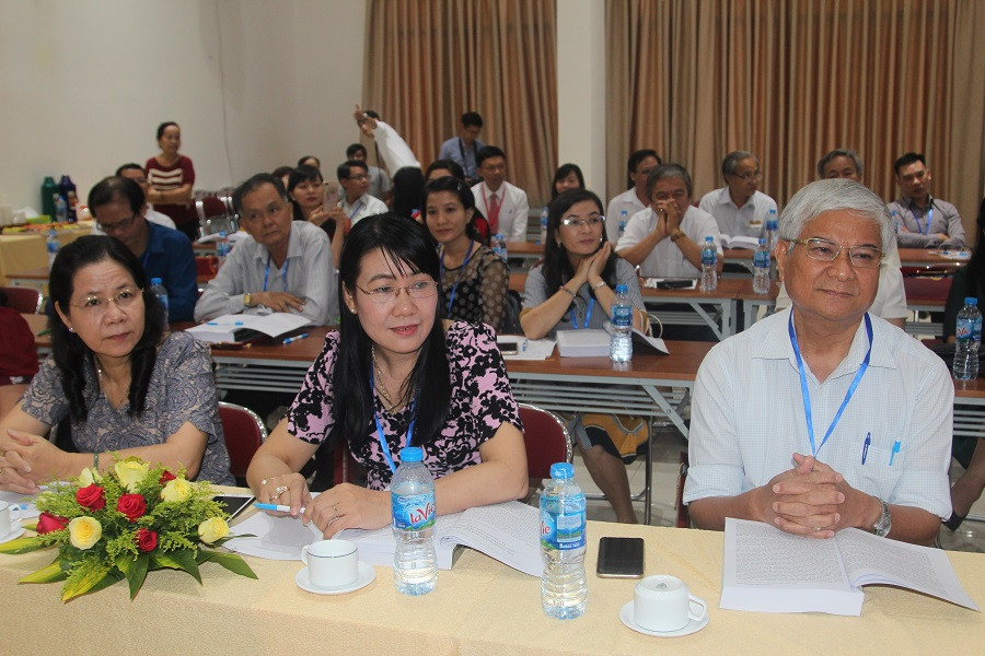 Các đại biểu tham dự hội thảo