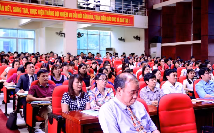 Toàn cảnh lớp Bồi dưỡng Nghiệp vụ Cộng tác viên Thanh tra Giáo dục khóa 09, Học viện Quản lý Giáo dục