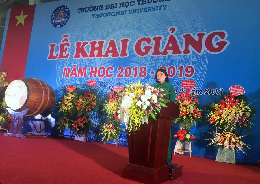 Phó Chủ tịch nước Đặng Thị Ngọc Thịnh phát biểu tại buổi lễ Phó Chủ tịch nước Đặng Thị Ngọc Thịnh phát biểu tại buổi lễ