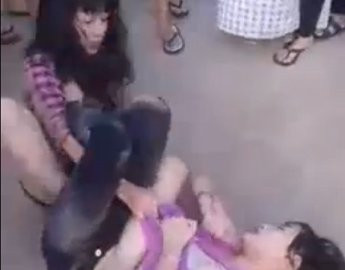 Điều tra làm rõ clip nữ sinh Đà Nẵng đánh nhau ảnh 2