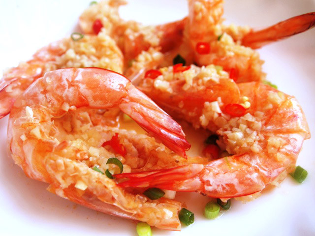 Tôm hấp tỏi ngon cơm cuối tuần - 8