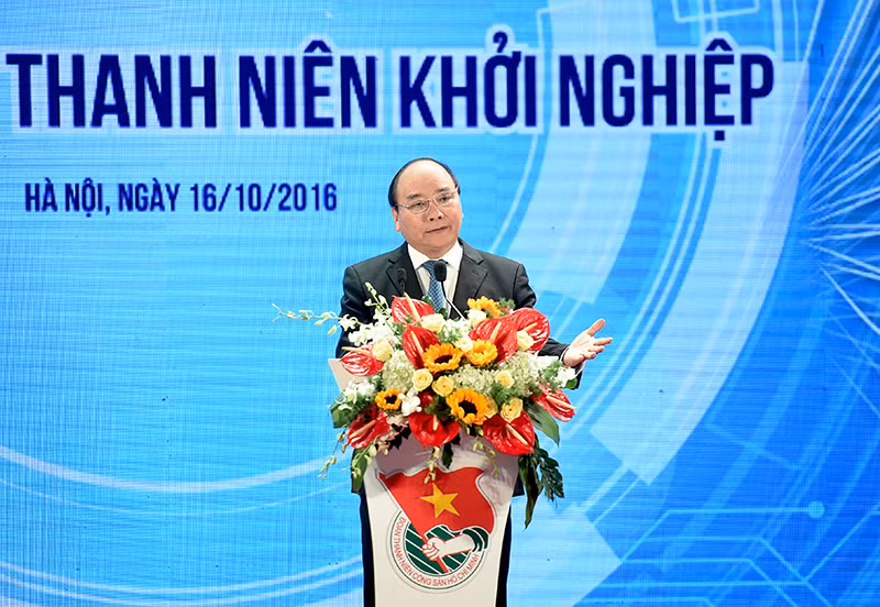 Thủ tướng mong thanh niên Việt Nam coi khởi nghiệp không chỉ là một con đường kiếm tiền, mà là một triết lý sống