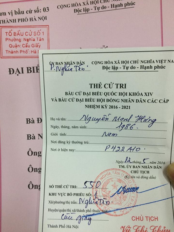Nghệ sĩ Việt náo nức đi bầu cử ảnh 13 Thẻ cử tri của diễn viên Nguyễn Mạnh Hưng, anh chàng điển trai tham gia nhiều vai diễn trên phim truyền hình.