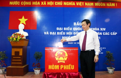 Hình ảnh lãnh đạo Chính phủ thực hiện quyền công dân - Ảnh 5