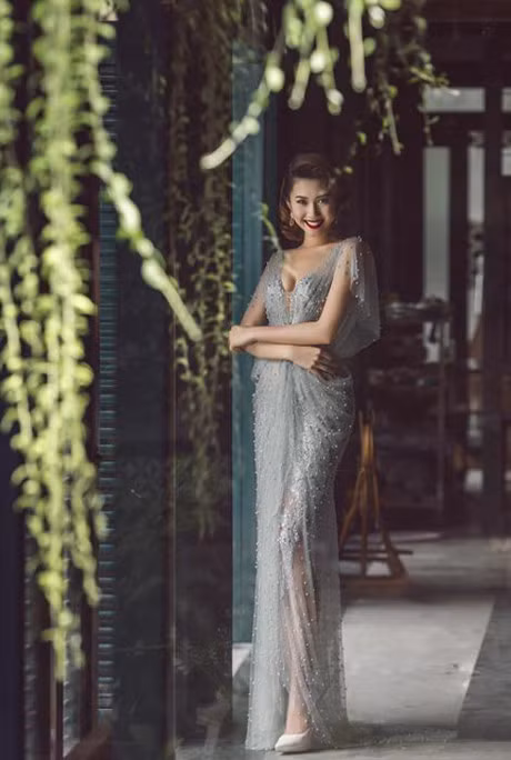 Vay mong nhu suong, sao Viet khien nguoi doi dien cang mat vi to mo - Anh 13