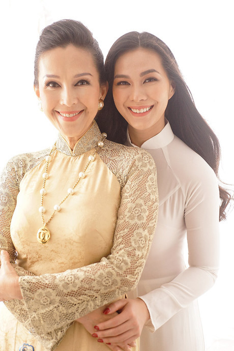 Ít ai biết rằng con gái Diễm My 6X đã xinh đẹp như hoa hậu thế này - Ảnh 3 It ai biet rang con gai Diem My 6X da xinh dep nhu hoa hau the nay - Anh 3