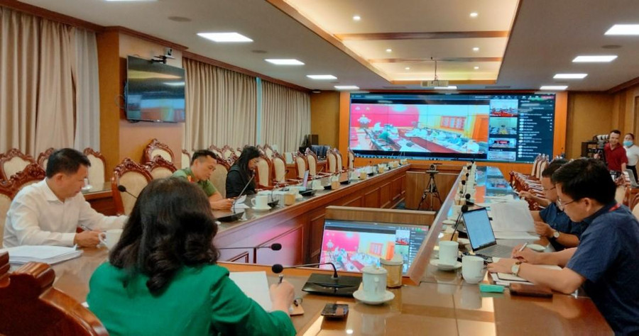 Đoàn kiểm tra số 5 kiểm tra công tác chuẩn bị Kỳ thi tốt nghiệp THPT năm 2022 tại 4 tỉnh Hòa Bình, Bắc Kạn Yên Bái, Tuyên Quang theo phương thức trực tuyến.