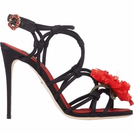 Boc gia khung sandal hang hieu cua Ha Ho hinh 8