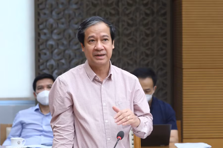 Bộ trưởng Bộ GD&amp;ĐT Nguyễn Kim Sơn phát biểu tại buổi làm việc. Ảnh: VGP/Đình Nam