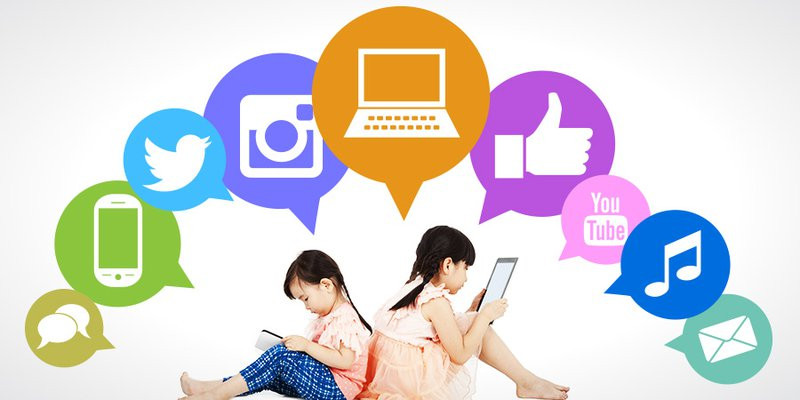 Lạm dụng mạng xã hội khiến người dùng, nhất là giới trẻ bị cuốn sâu vào thế giới ảo mà quên đi cuộc sống thật của mình. Ảnh minh họa/ITN Lạm dụng mạng xã hội khiến người dùng, nhất là giới trẻ bị cuốn sâu vào thế giới ảo mà quên đi cuộc sống thật của mình. Ảnh minh họa/ITN