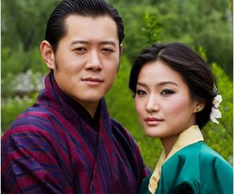 Vua Bhutan và vợ tương lai