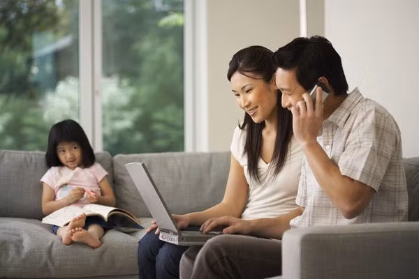 “Mình đang nghi ngờ chồng ngoại tình“