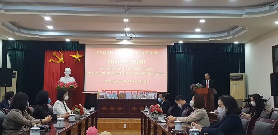 Giám đốc Sở GD&amp;ĐT Hải Phòng phát động phong trào đọc sách vào sáng 24/2