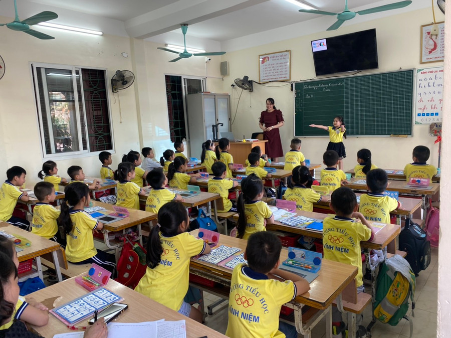 Thông qua các tiết học, nhiều nhà trường tại Hải Phòng đã lồng ghép giáo dục đạo đức, lối sống trong đó có truyền thông về thuốc lá điện tử cho học sinh Thông qua các tiết học, nhiều nhà trường tại Hải Phòng đã lồng ghép giáo dục đạo đức, lối sống trong đó có truyền thông về thuốc lá điện tử cho học sinh