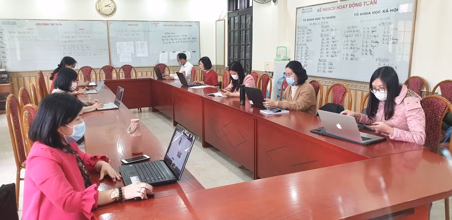 Giáo viên có thể bổ sung chứng chỉ bồi dưỡng theo tiêu chuẩn CDNN trong quá trình giảng dạy.