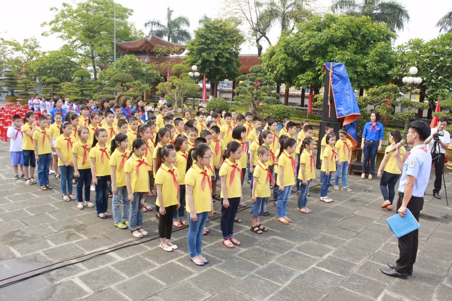 Thời điểm chưa có dịch bệnh Covid-19, học sinh Trường Đinh Tiên Hoàng luôn được tham gia các hoạt động ngoại khóa ý nghĩa