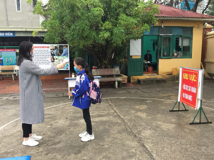Các nhà trường thực hiện nghiêm quy định phòng dịch