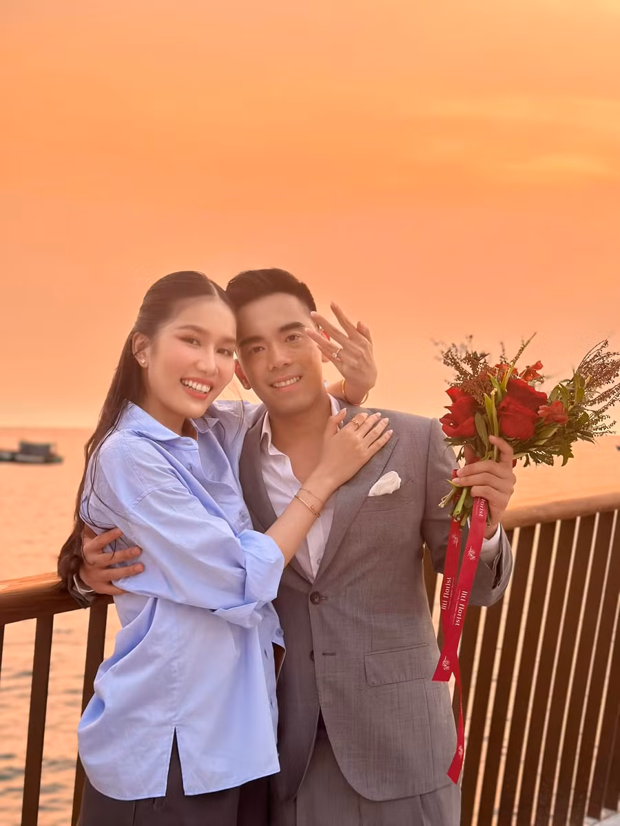 Á hậu Phương Anh và bạn trai Đức Hồ.