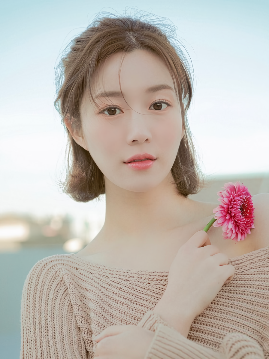 Nữ diễn viên Lee Da In. Nữ diễn viên Lee Da In.
