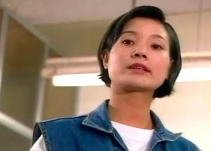 Nhân vật Hoài Thatcher trong Xin hãy tin em được xem là vai diễn kinh điển của Lệ Hằng. Nhân vật Hoài Thatcher trong Xin hãy tin em được xem là vai diễn kinh điển của Lệ Hằng.