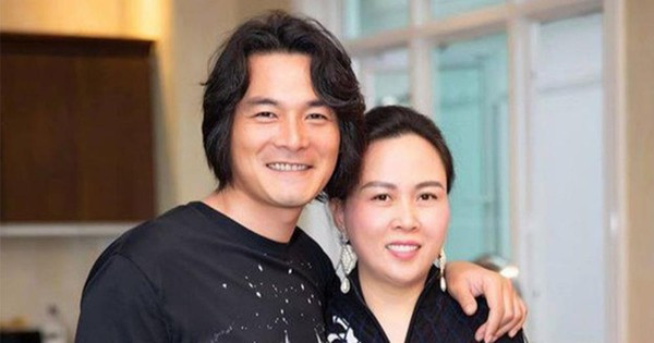 Phượng Chanel và Quách Ngọc Ngoan thuở còn mặn nồng. Phượng Chanel và Quách Ngọc Ngoan thuở còn mặn nồng.