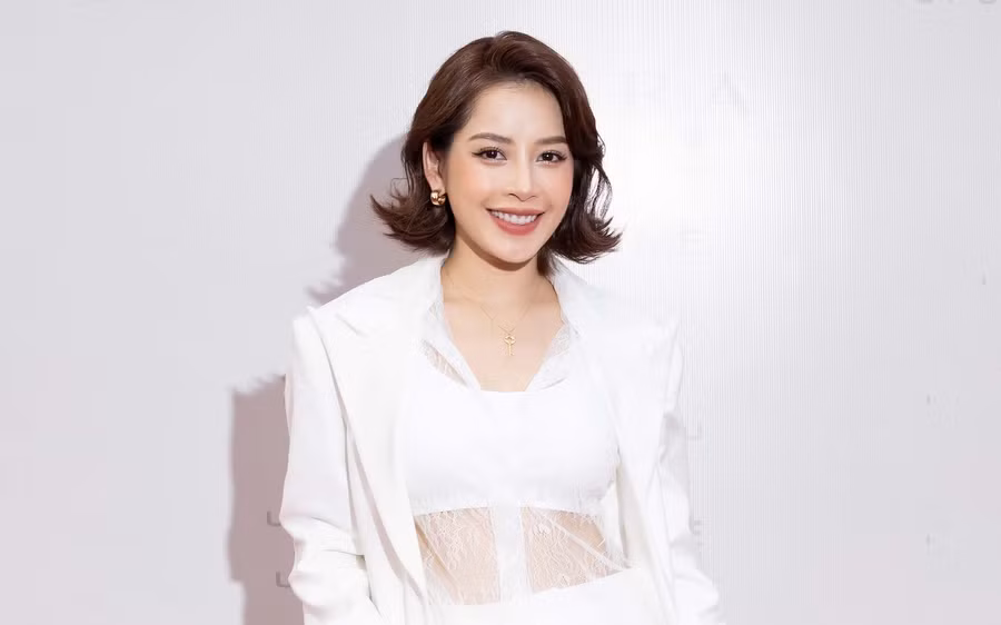 Hiện Chi Pu hiện rất kín tiếng trong việc chia sẻ về chuyện đời tư, tình cảm.