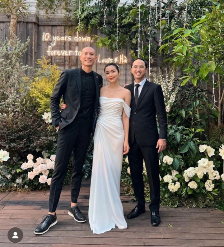 Bạn trai tin đồn mới của Chi Pu có mối quan hệ thân thiết với vợ chồng Tăng Thanh Hà. Bạn trai tin đồn mới của Chi Pu có mối quan hệ thân thiết với vợ chồng Tăng Thanh Hà.